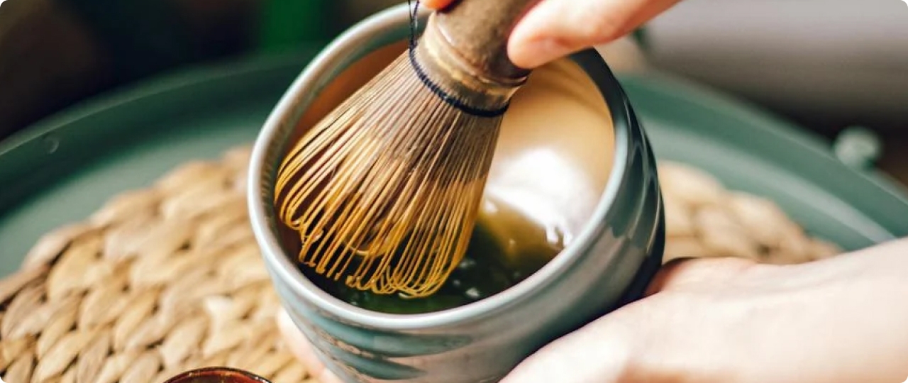 Hydrate and Heal Naturally: The Amazing Benefits of Organic Cleansing Drinks Intro.